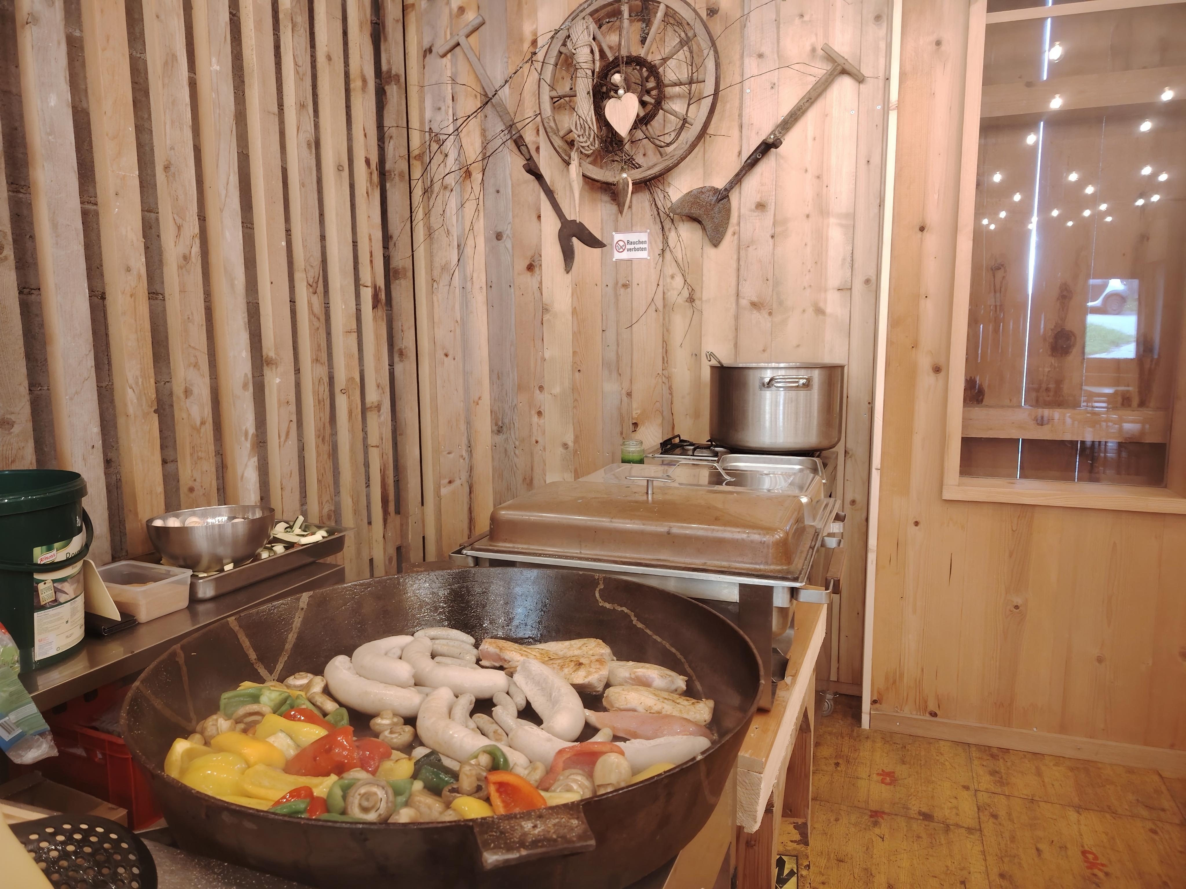 Food showcase preview